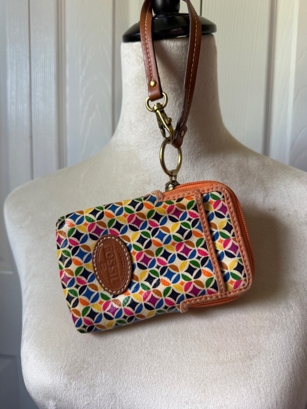 Fossil Multicolor Geometric Wristlet Wallet with Brown Leather Strap